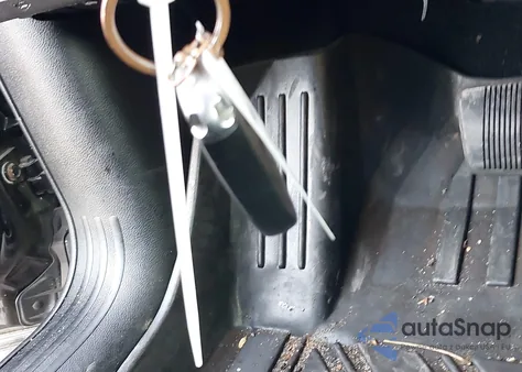 2015 Jeep Cherokee Limited из США, поврежденный, VIN 1C4PJMDB5FW739725